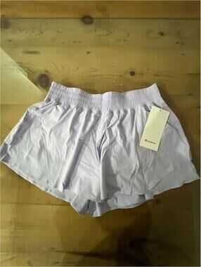 NWT lululemon Women's Shake it out short 2.5” Lavender purple  Shorts XL